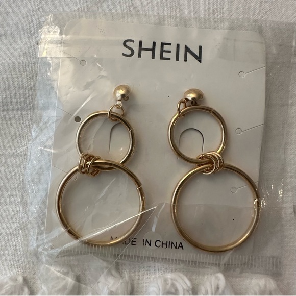 NWT! SHEIN Earrings - Picture 6 of 6